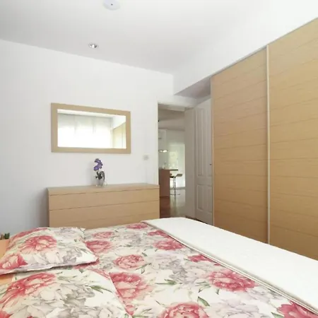 Apartman Isabella Póla