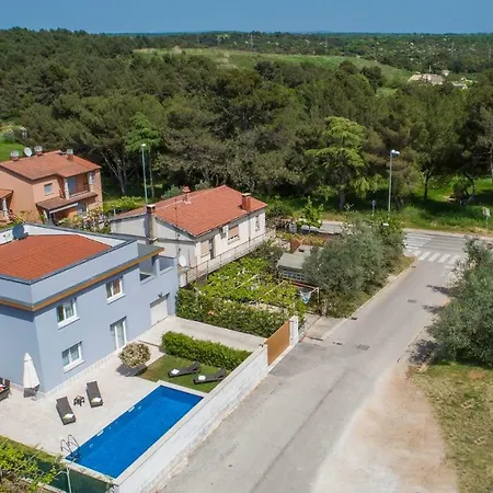 Isabella Апартаменты *